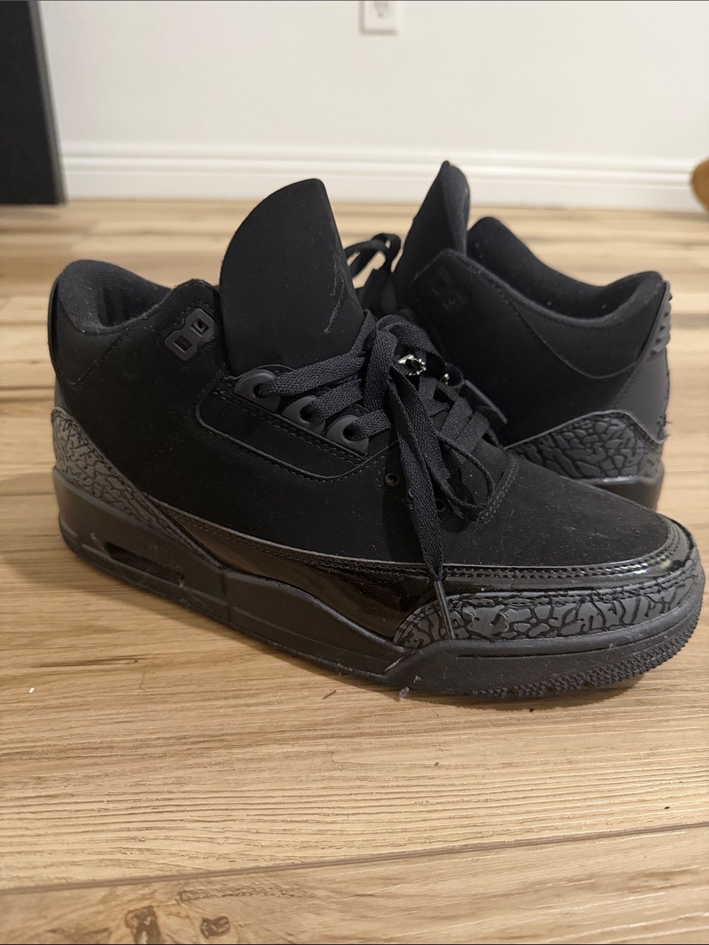 Air Jordan 3 Retro “Black Cat” 2025